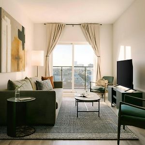 One-Bedroom Superior Apartment Juliet Balcony