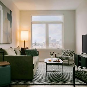 One-Bedroom Apartment Queen Sofa Bed